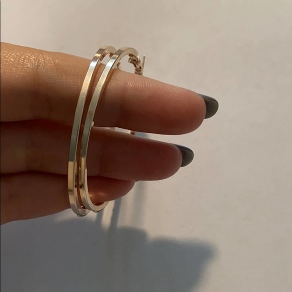 Fashion Rhinestone Medium Gold Hoop Earrings - Picture 8 of 10